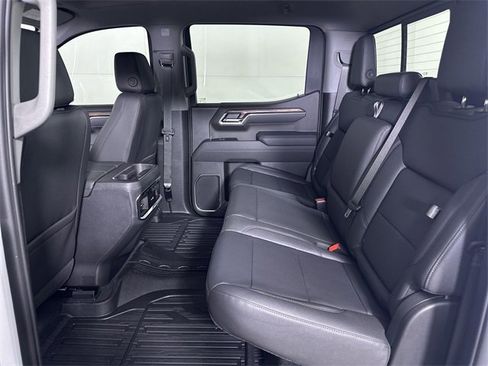 New 2026 GMC Sierra 1500 SLT w/ SLT Premium Plus Package image 25