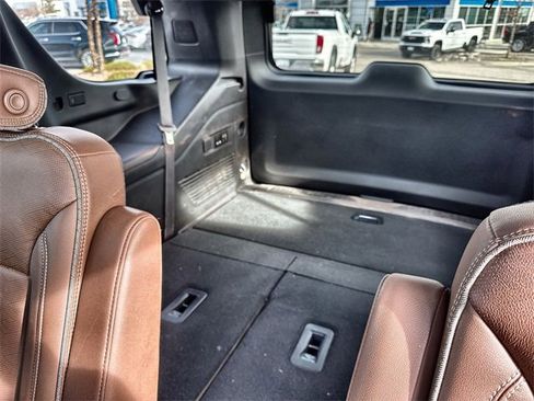 Used 2021 Chevrolet Tahoe High Country image 18