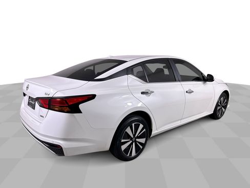 Used 2022 Nissan Altima 2.5 SV image 44