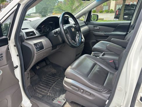 Used 2013 Honda Odyssey Touring image 6