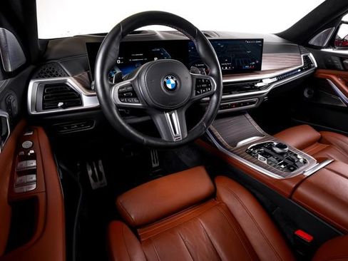 Used 2024 BMW X7 M60i w/ Executive Package AWD/4WD image 31