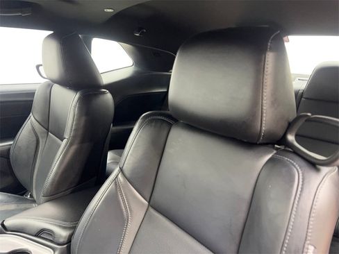 Used 2023 Dodge Challenger SXT w/ Plus Package image 26