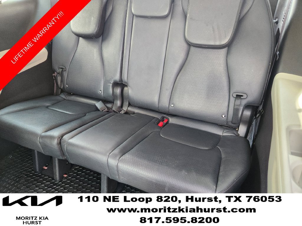 Used 2023 Kia Carnival SX Prestige FWD image 31