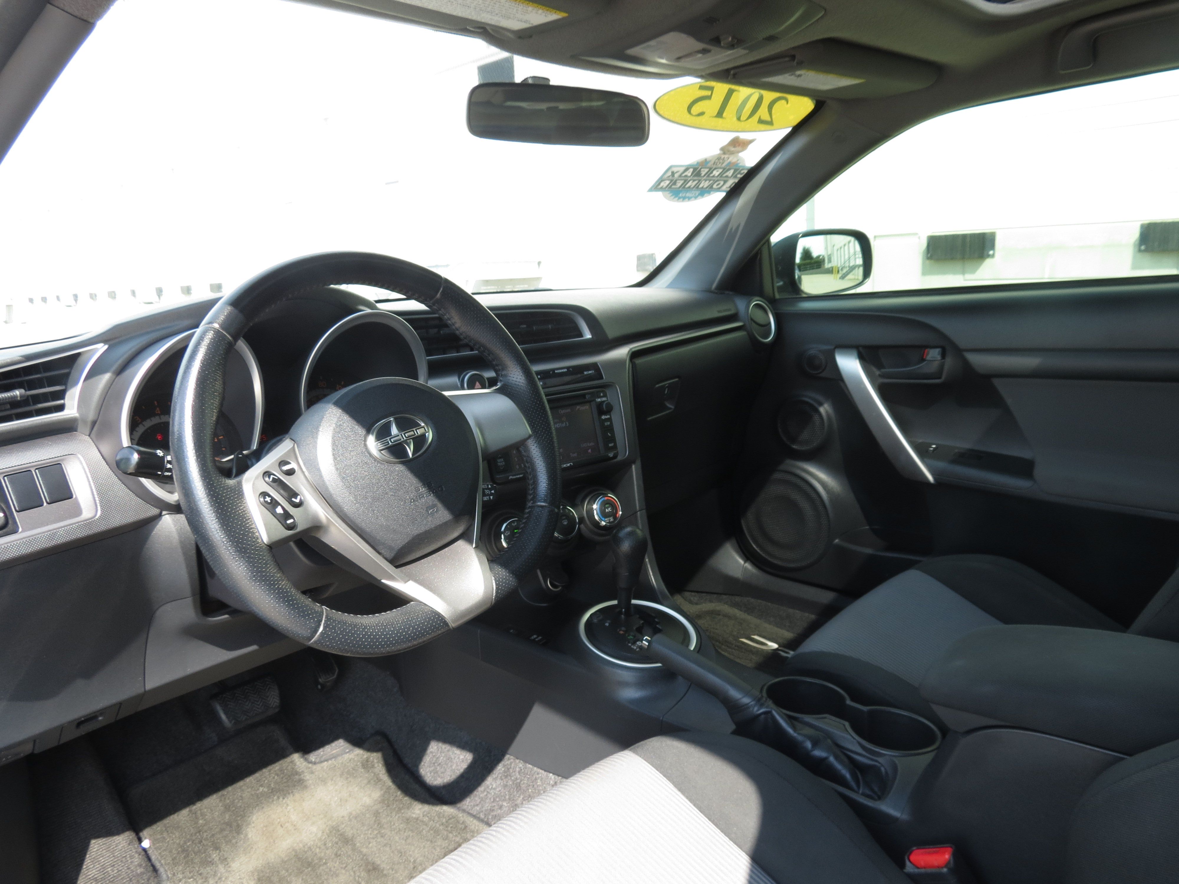 Used 2015 Scion tC FWD image 24