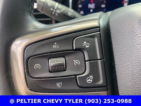Used 2024 Chevrolet Silverado 2500 High Country w/ High Country Premium Package AWD/4WD image 20