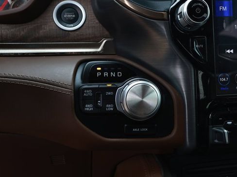 Used 2019 RAM 1500 Limited AWD/4WD image 17