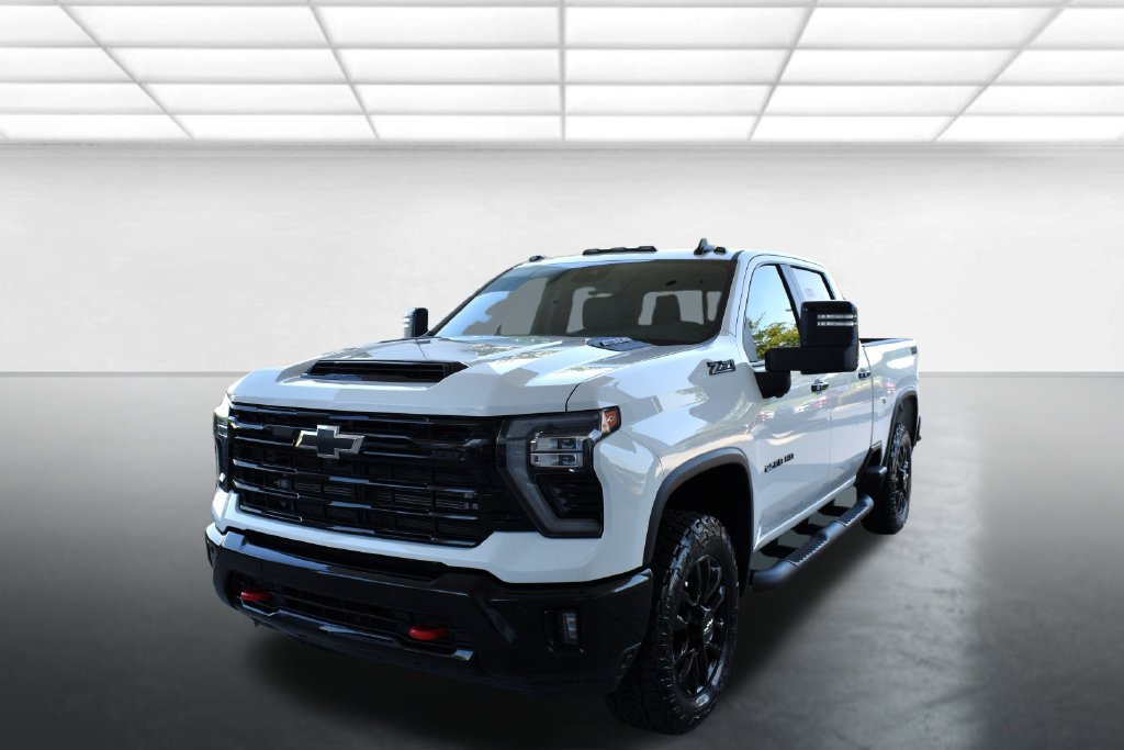 Used 2026 Chevrolet Silverado 2500 LT w/ Trail Boss Package AWD/4WD image 6