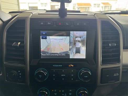 Used 2021 Ford F350 Lariat w/ Tremor Off-Road Package image 18