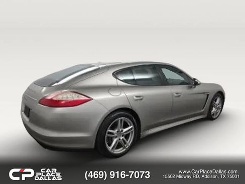 Used 2013 Porsche Panamera 4 Platinum Edition AWD/4WD image 4