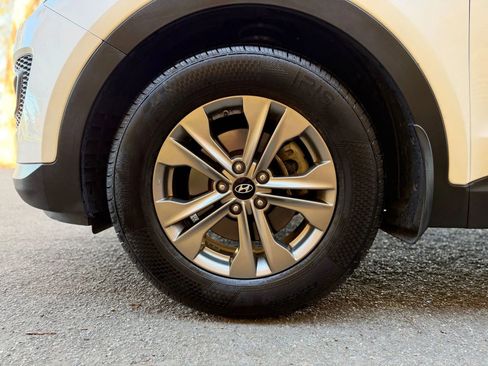 Used 2016 Hyundai Santa Fe Sport image 39