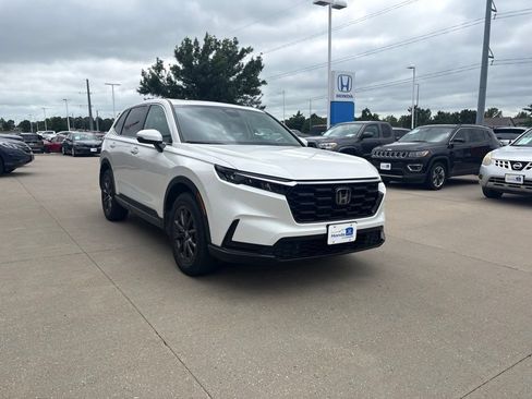 Certified 2026 Honda CR-V EX-L image 3