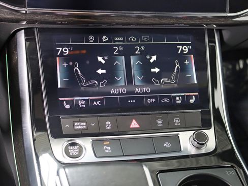 Used 2021 Audi Q8 Premium Plus w/ Premium Plus Package AWD/4WD image 26