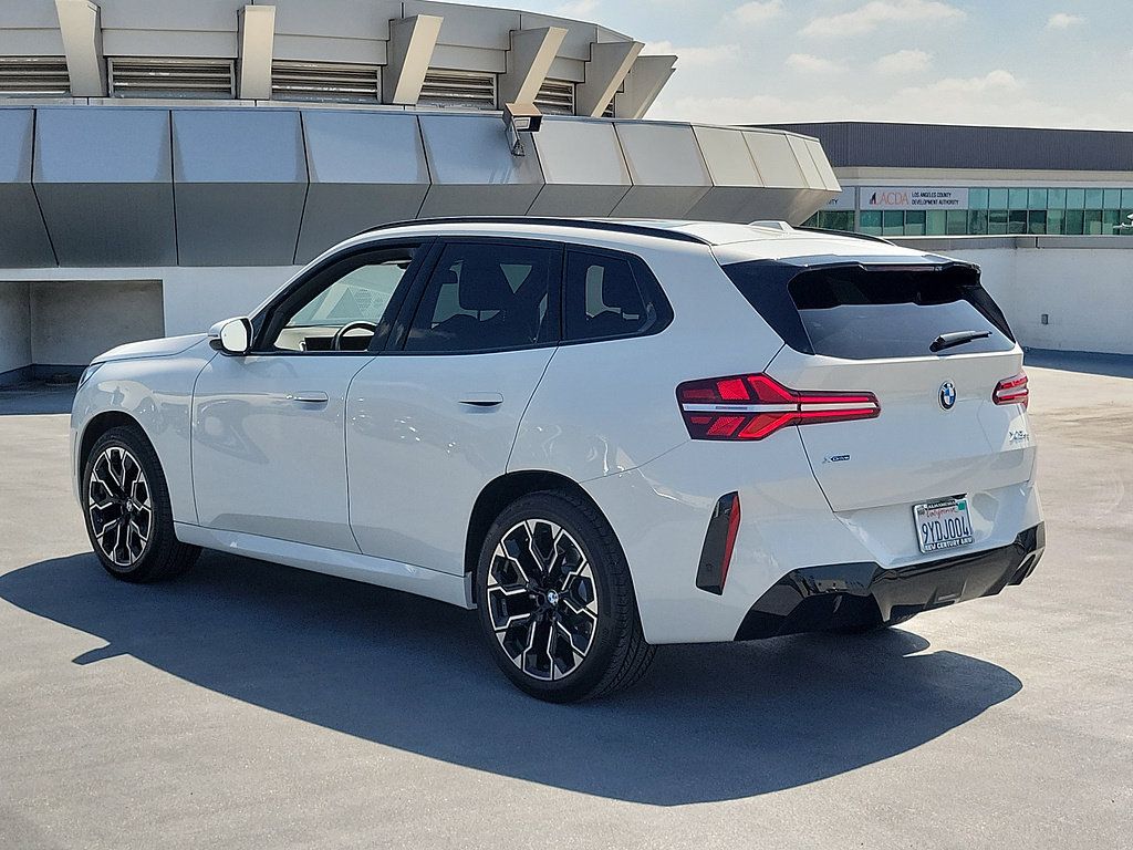 Used 2026 BMW X3 xDrive30i w/ M Sport Package AWD/4WD image 2