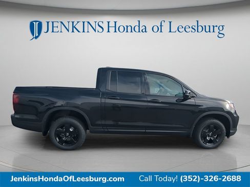 New 2026 Honda Ridgeline Black Edition image 2