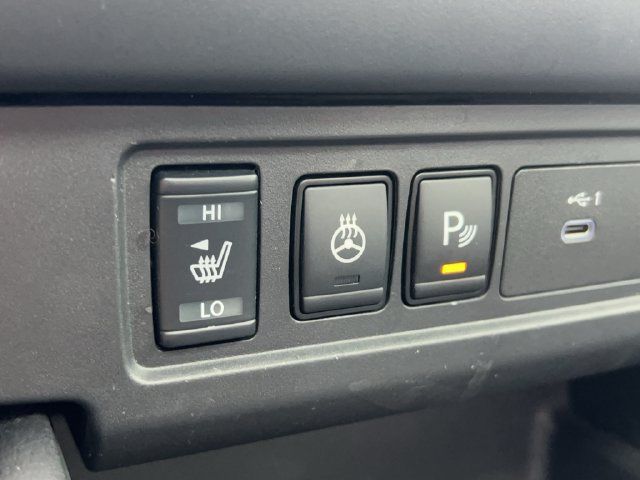 Used 2022 Nissan Frontier PRO-4X w/ Pro-4X Premium Package AWD/4WD image 5