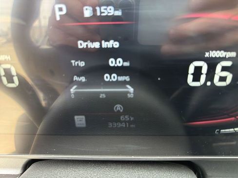 Used 2023 Kia Sportage EX image 17