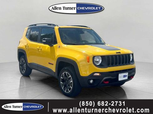 Used 2023 Jeep Renegade Trailhawk AWD/4WD image 1
