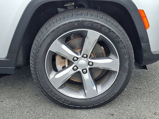 Used 2021 Jeep Grand Cherokee L Limited w/ Trailer Tow Group (B) AWD/4WD image 8