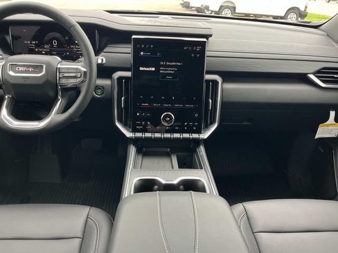 New 2026 GMC Acadia Elevation w/ Black Edition FWD image 18