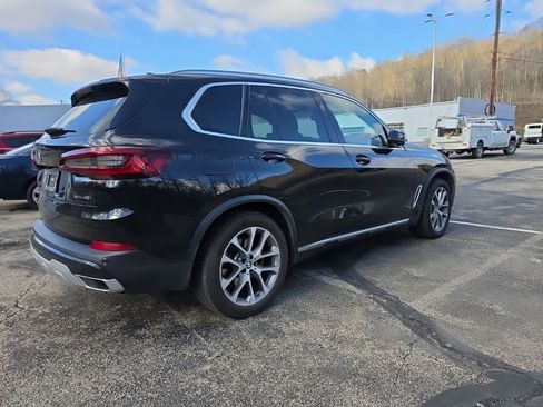 Used 2022 BMW X5 xDrive40i w/ Premium Package image 5