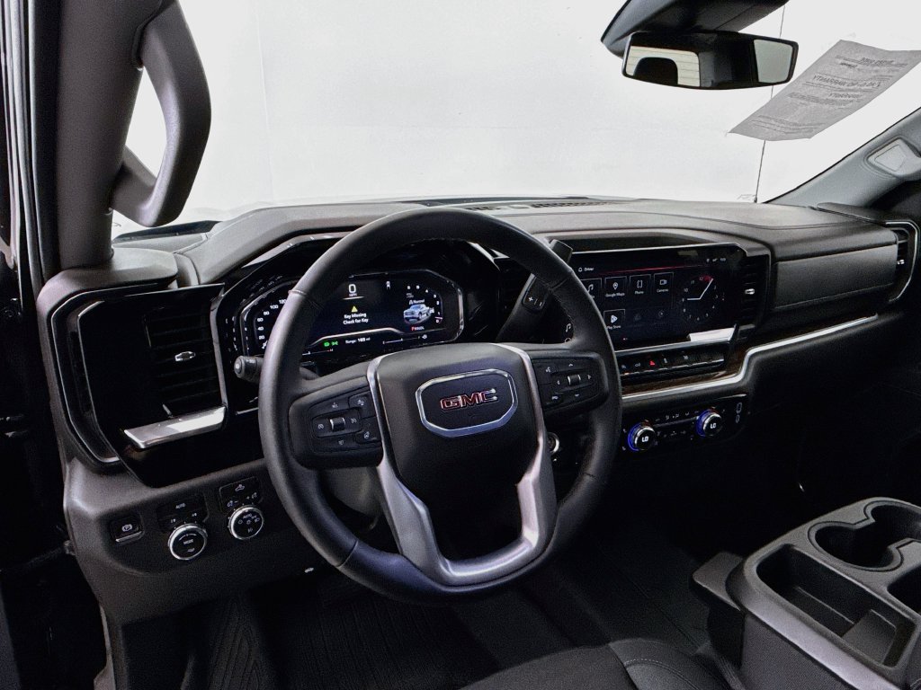 Used 2025 GMC Sierra 1500 Elevation AWD/4WD image 9