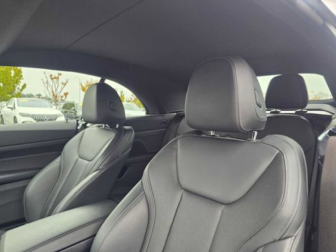 Used 2024 BMW 430i Convertible image 19