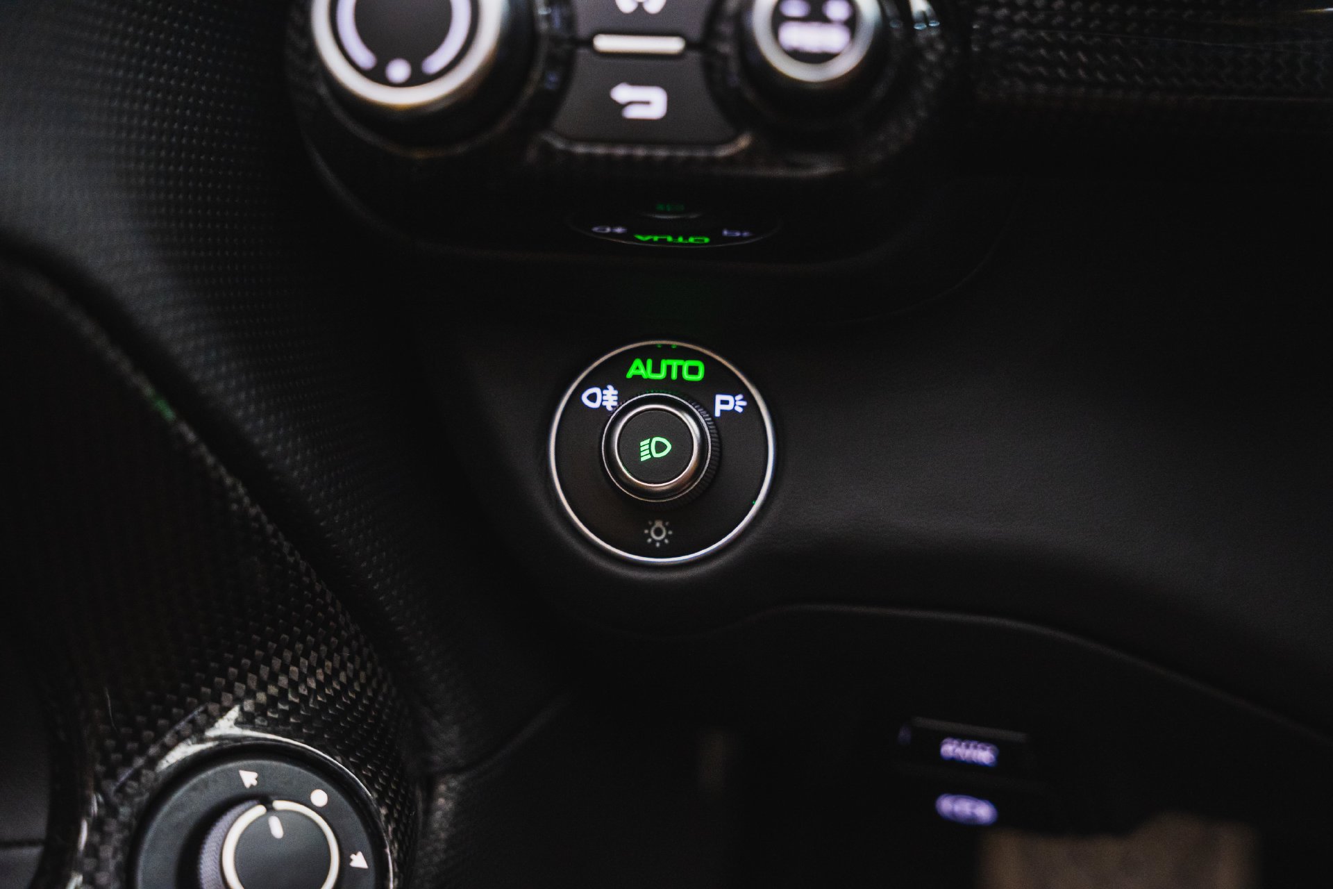 Used 2022 Ferrari 812 GTS RWD image 55