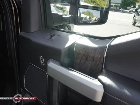 Used 2017 Ford F350 Lariat w/ Lariat Ultimate Package image 29