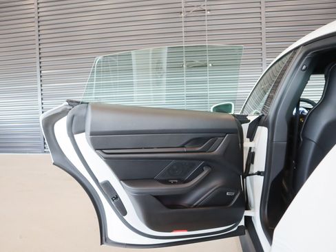 Certified 2024 Porsche Taycan image 24