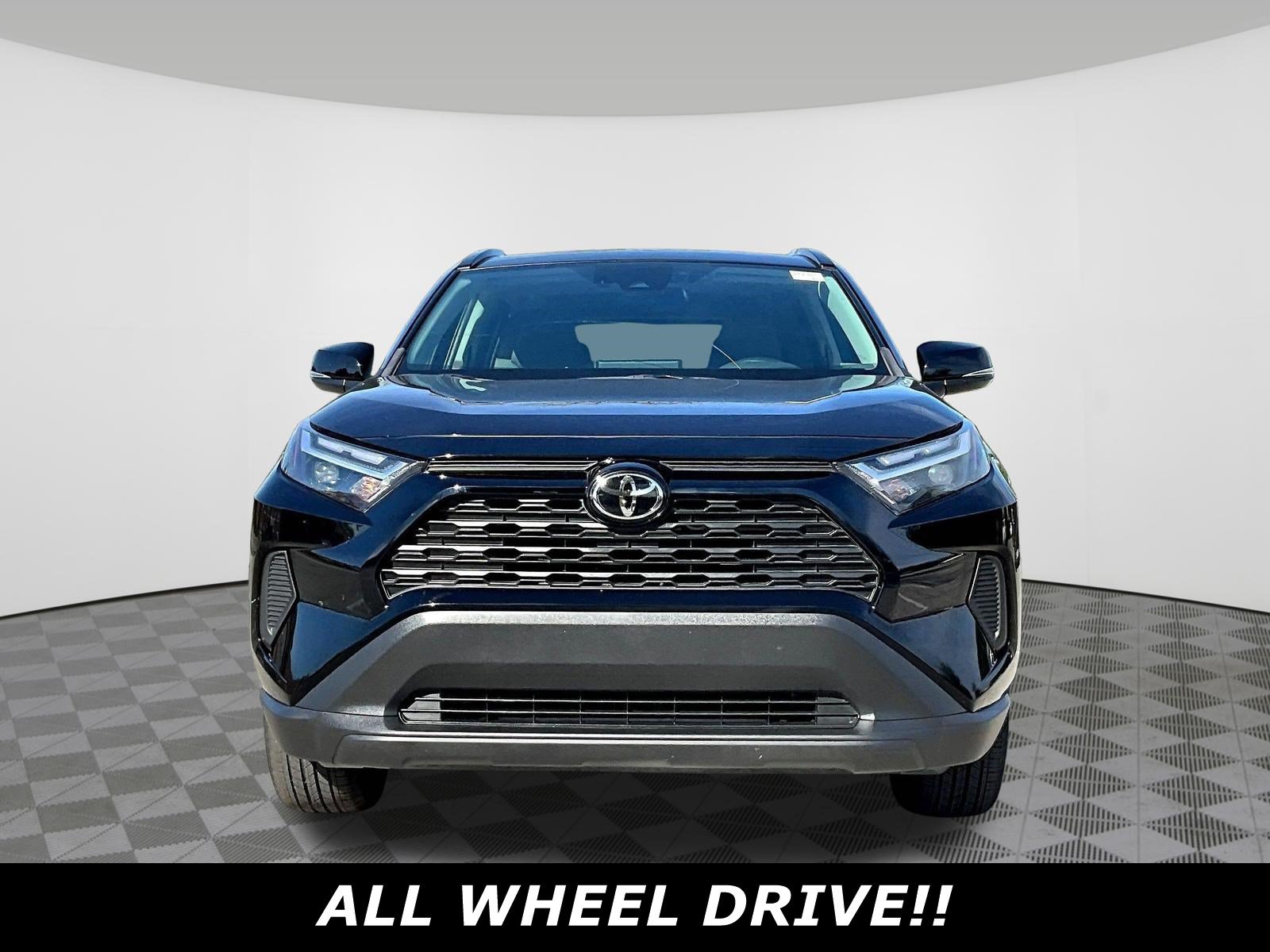 Used 2023 Toyota RAV4 XLE w/ Convenience Package AWD/4WD image 2