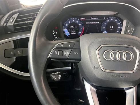 Used 2024 Audi Q3 2.0T Premium AWD/4WD image 17