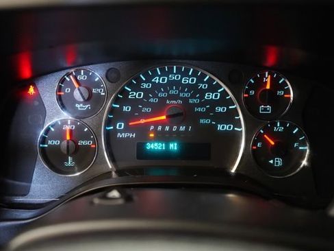 Used 2022 Chevrolet Express 2500 w/ Driver Convenience Package RWD image 20