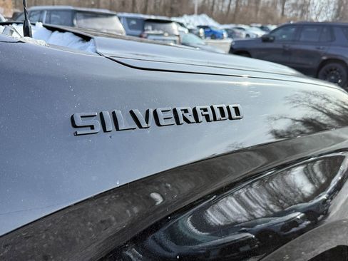 Certified 2022 Chevrolet Silverado 1500 Custom image 8