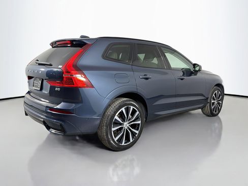 Certified 2023 Volvo XC60 B5 Plus w/ Climate Package FWD image 6