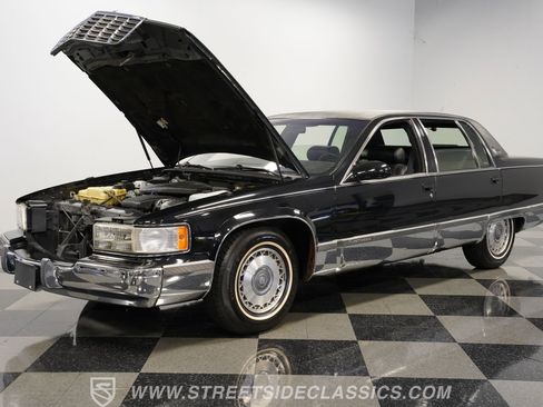 Used 1995 Cadillac Fleetwood Brougham RWD image 32