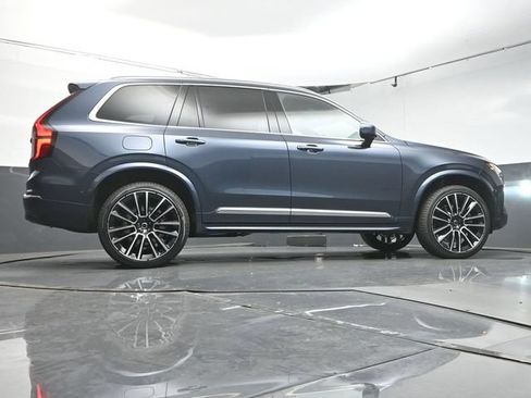 Used 2026 Volvo XC90 B6 Plus w/ Protection Package Premier AWD/4WD image 41