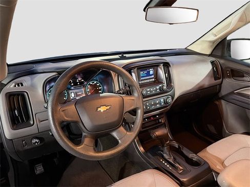 Used 2017 Chevrolet Colorado W/T image 24