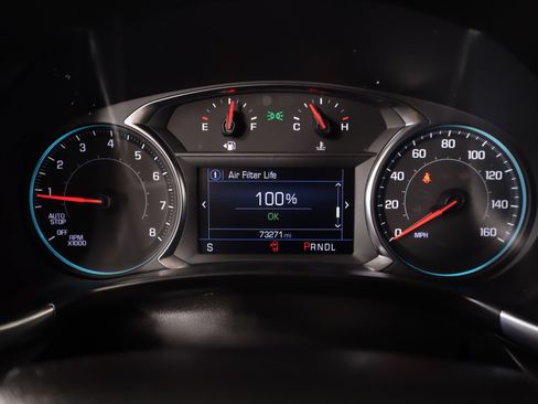 Used 2023 Chevrolet Equinox LT w/ LPO, Floor Liner Package image 4