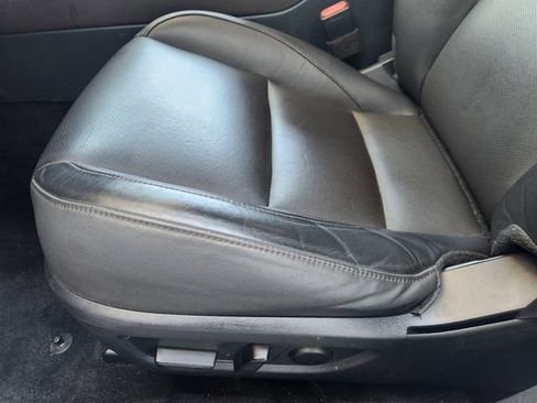 Used 2023 MAZDA CX-30 AWD 2.5 S w/ Premium Package image 19