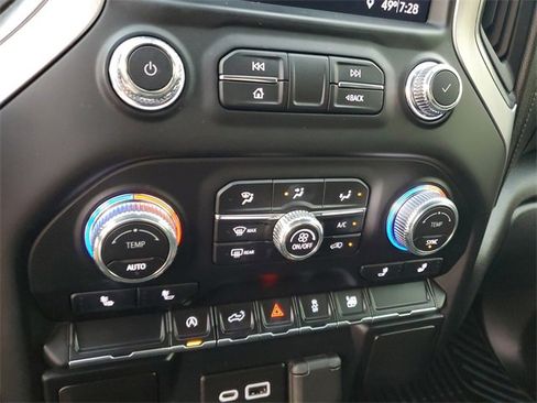 Used 2021 GMC Sierra 1500 Elevation image 23
