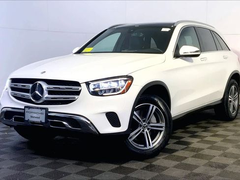 Used 2020 Mercedes-Benz GLC 300 4MATIC image 1