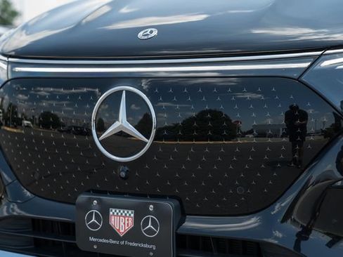 Used 2023 Mercedes-Benz EQS 450+ 4MATIC SUV image 11