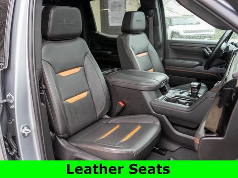 Used 2023 GMC Sierra 1500 AT4 w/ Technology Package image 9