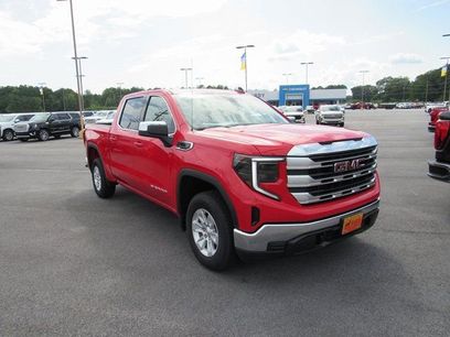 New 2024 GMC Sierra 1500 SLE