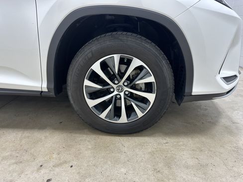Used 2021 Lexus RX 350L Premium w/ Premium Package AWD/4WD image 13