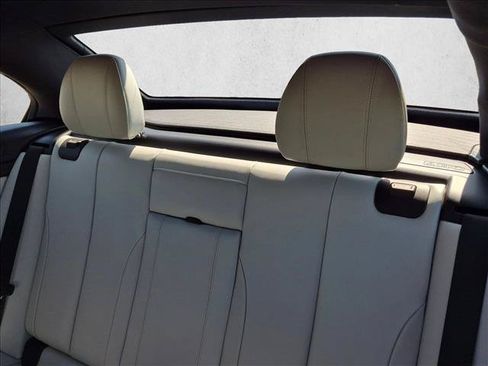 Used 2020 BMW M4 Convertible w/ Executive Package RWD image 17