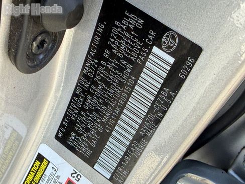 Used 2024 Toyota Camry SE FWD image 33