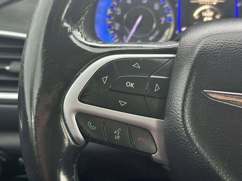 Used 2015 Chrysler 200 Limited w/ Convenience Group FWD image 20