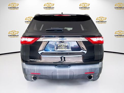 Used 2020 Chevrolet Traverse LS image 6