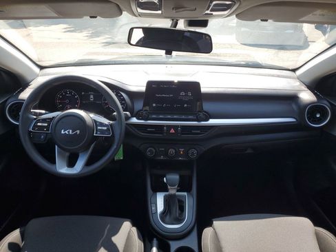 Certified 2023 Kia Forte LXS w/ LXS Technology Package image 22